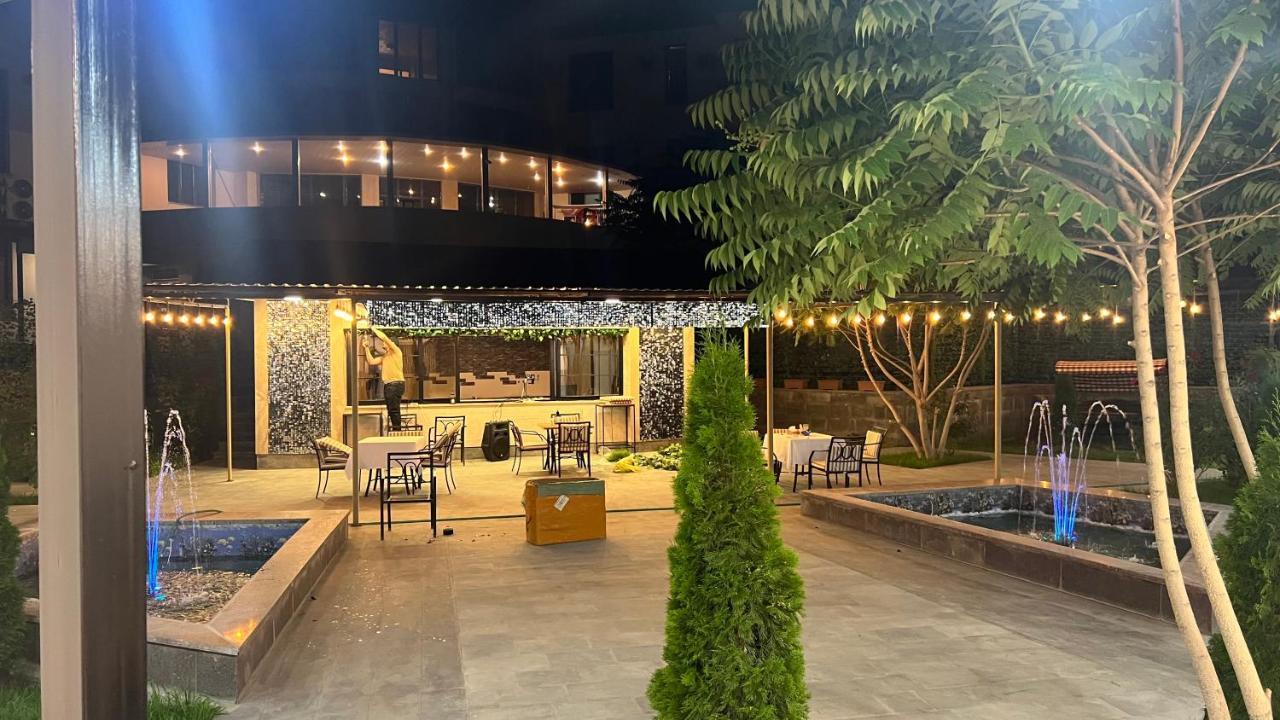 Joy Hotel Apartament يريفان المظهر الخارجي الصورة