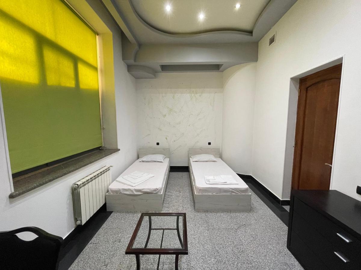 Joy Hotel Apartament يريفان المظهر الخارجي الصورة